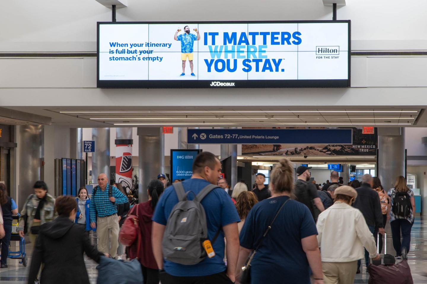 Hilton campaign on an LAX bridge media band